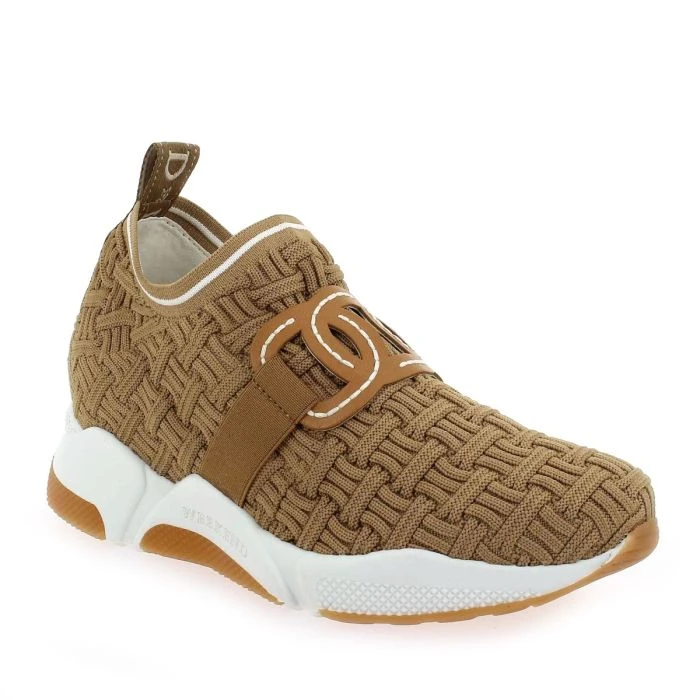 Weekend 16120 - Camel 2 Weekend 16120 - Camel – Image 2