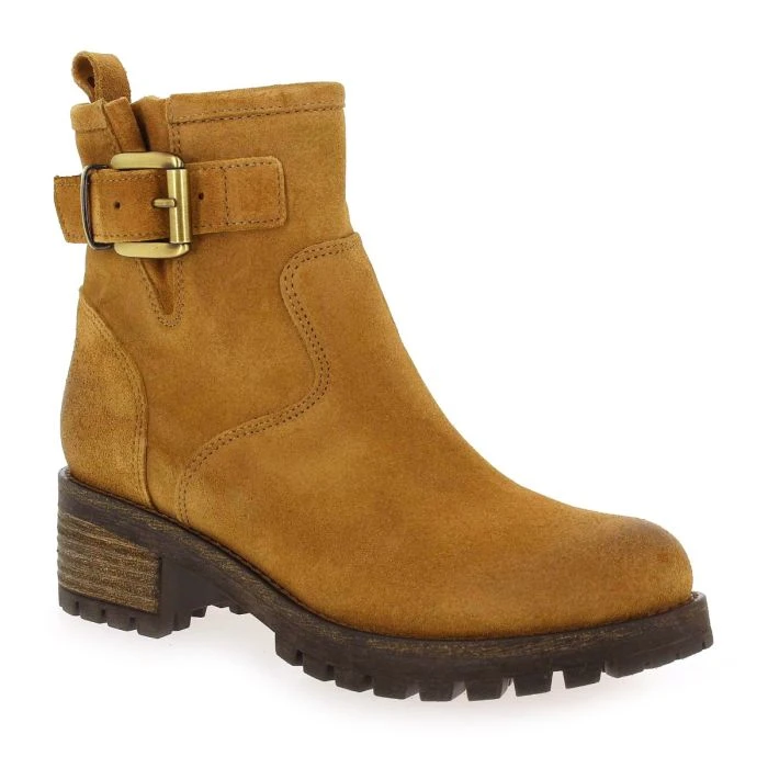 DIN - Camel 1 DIN - Camel